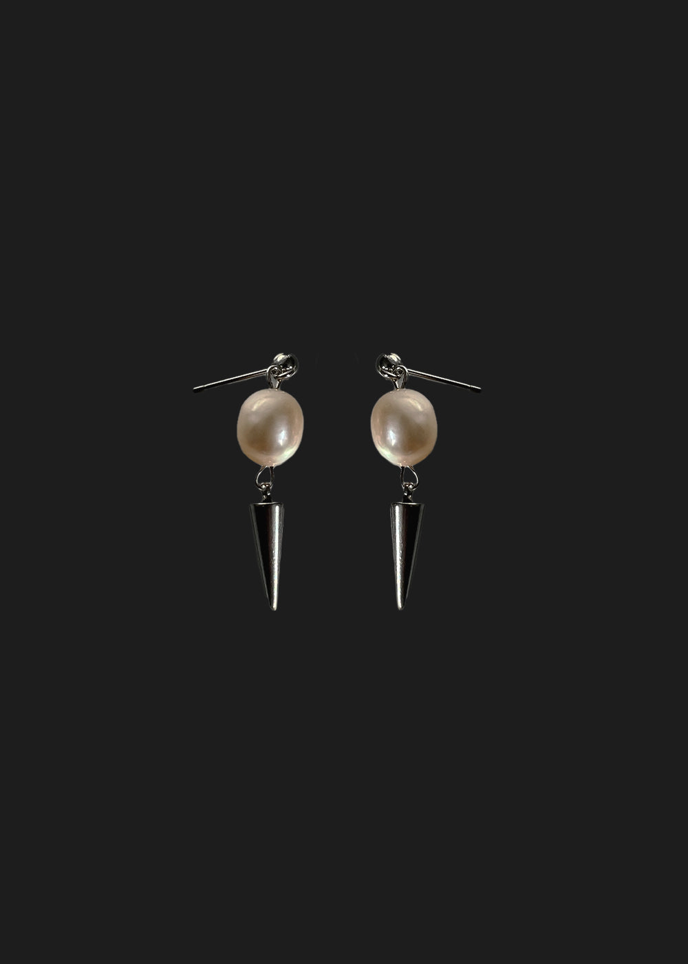 Genuine Pearl Earring with Spikes