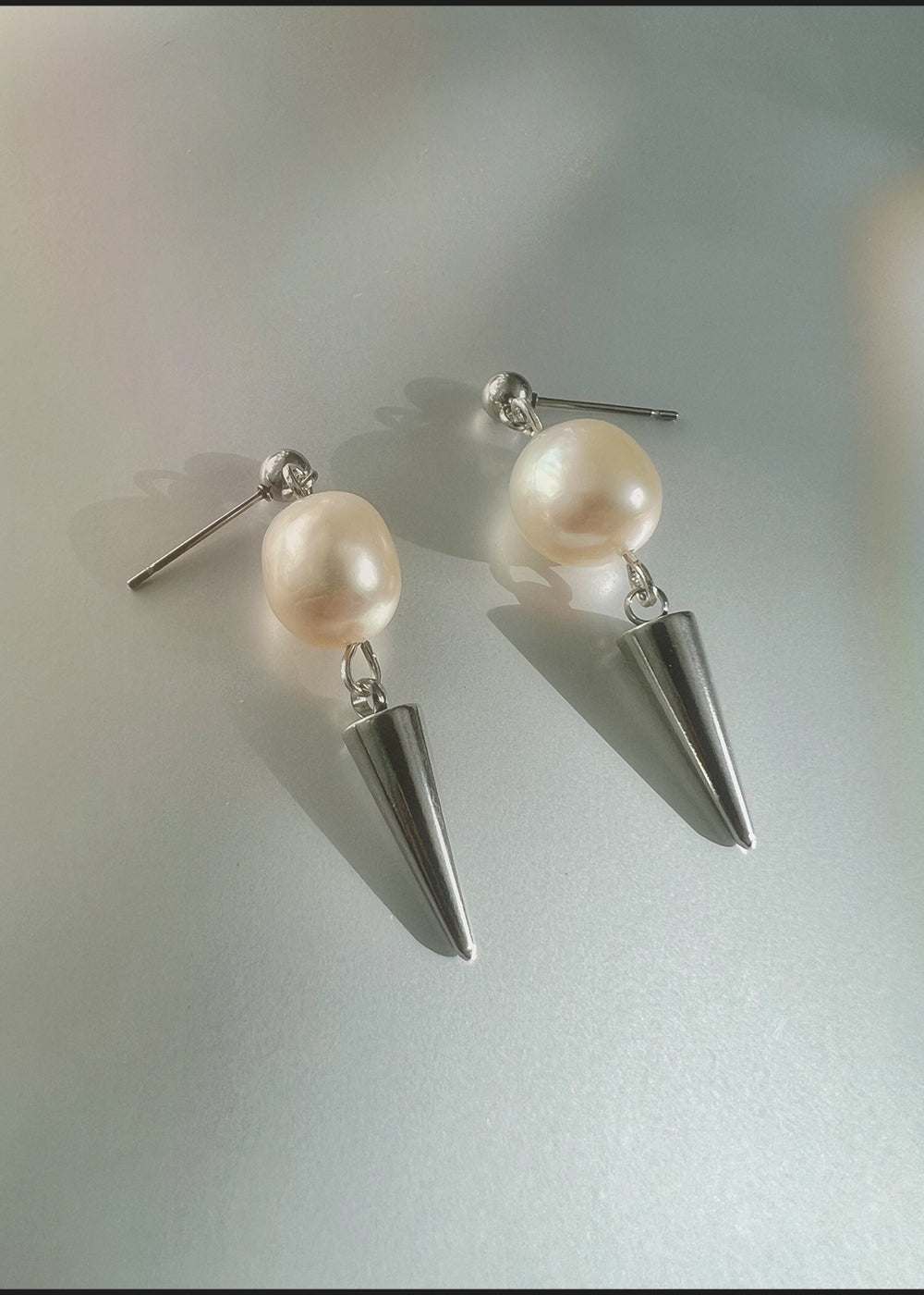 Genuine Pearl Earring with Spikes